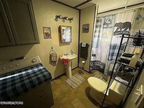 3rd image of 1218 Bear Den Trl