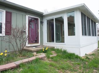 1719 Locust Ct, Wooster, OH 44691