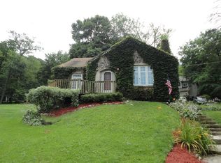 26 Starr Dr, Algonquin, IL 60102