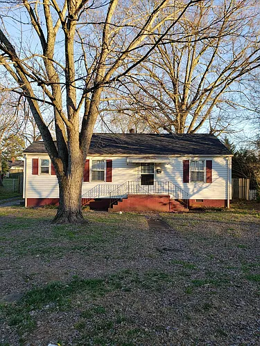 1307 Poston Cir Photo 1