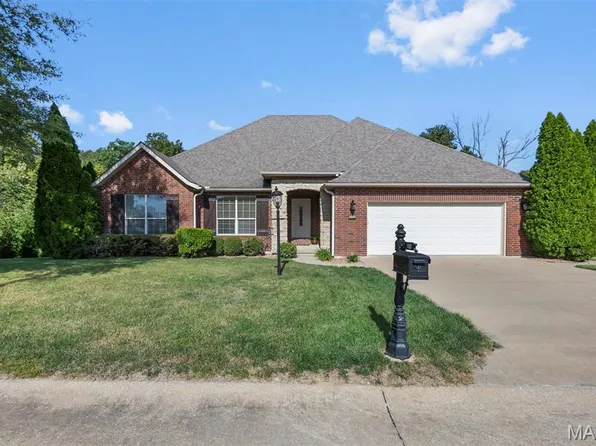 211 Castle Rock Vlg, Cape Girardeau, MO 63701