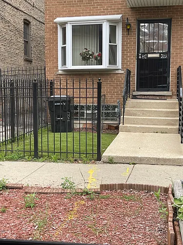 1914 E 72nd St Photo 1