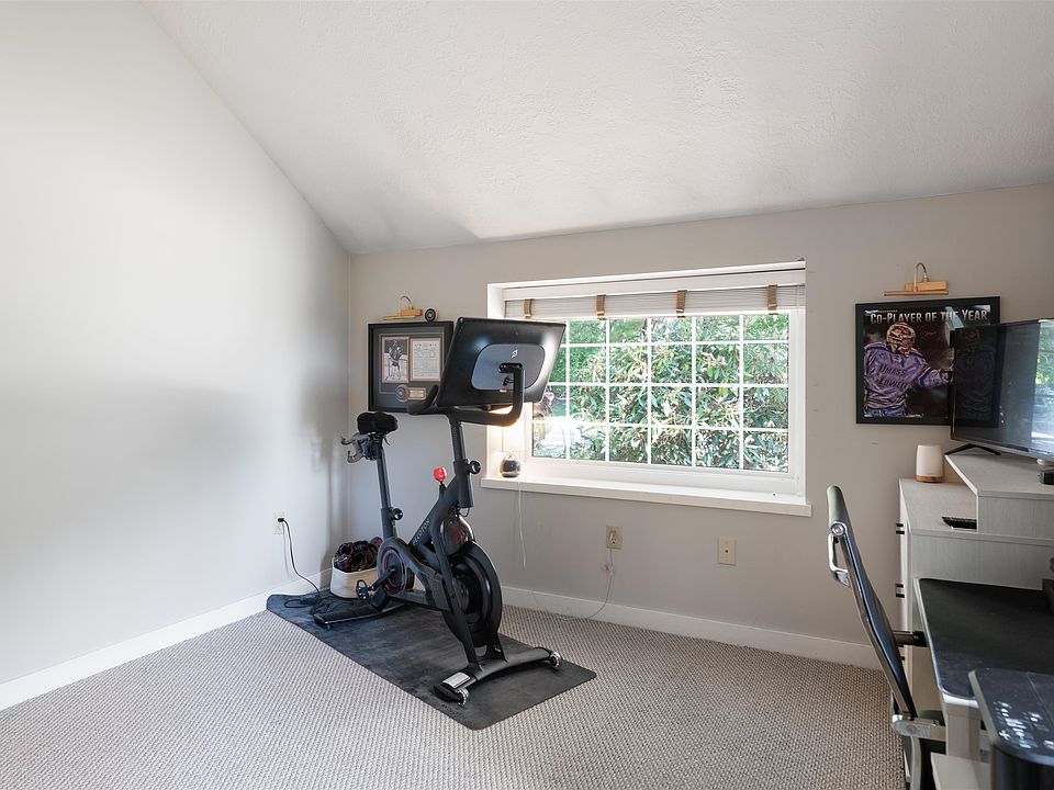 11 Golf View UNIT B, Laconia, NH 03246 Zillow