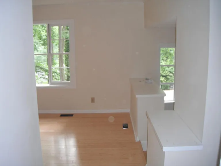 334 Wesley Dr — Photo 9