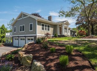 26 Bluff Rd, Barrington, RI 02806