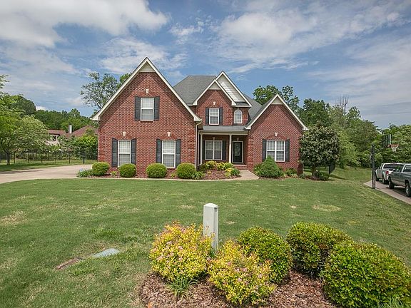 2nd image of 128 Stonewood Ct