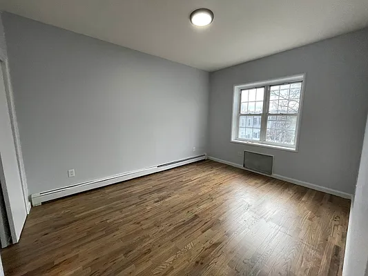 Rented by Budget Real Estate NYC Inc | media 2