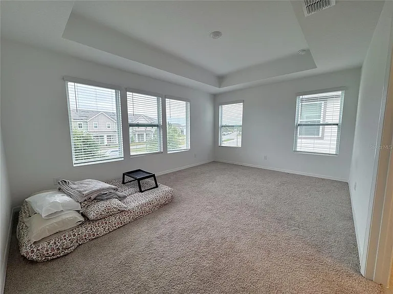 2956 Voyager Ave — Photo 5