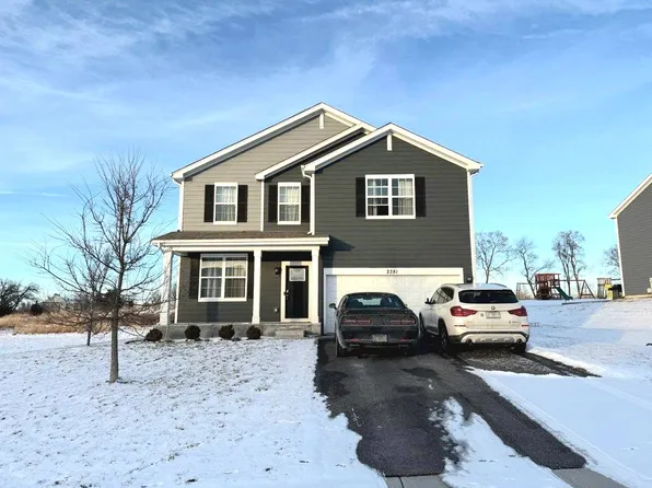2381 Fairview Cir, Woodstock, IL 60098
