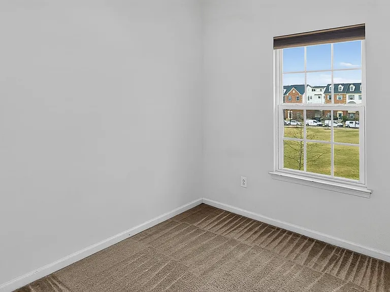 5363 S Center Dr — Photo 28