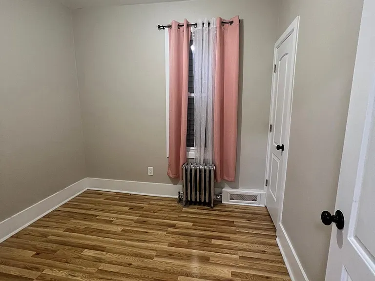124 President St #5 — Photo 4