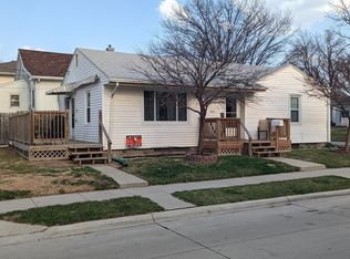 303 N 27th St, Council Bluffs, IA 51501
