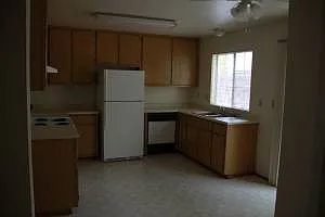 Humboldt Ridge Townhouses - 10 — Photo 3