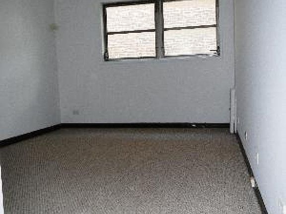5th image of 210 N Kenilworth Ave APT 6