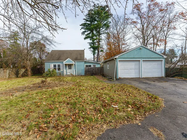 4117 Albany Street, Albany, NY 12205