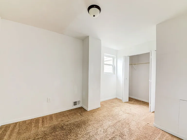474 Edith St — Photo 9
