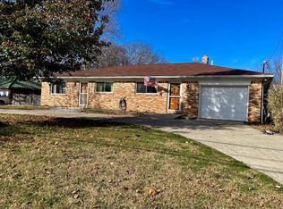 428 W Hendricks St, Shelbyville, IN