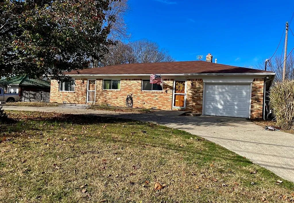 428 W Hendricks St photo 1