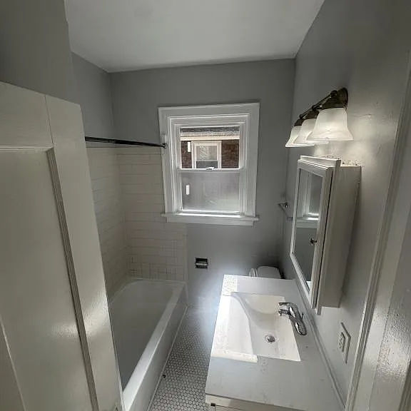 1421 Carolina Ave — Photo 6