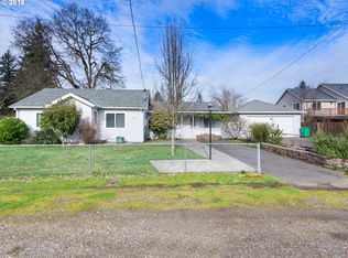 11125 NE Fargo St, Portland, OR 97220