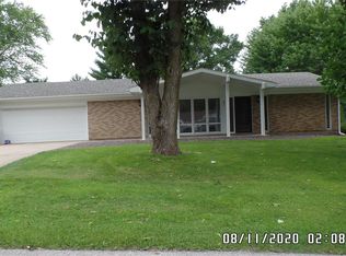 31 Lake Apollo Dr, Hannibal, MO 63401