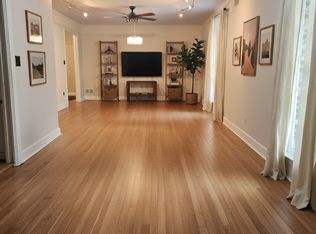 1630 Carterett Ave, Charleston, SC 29407