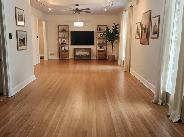 1630 Carterett Ave, Charleston, SC 29407
