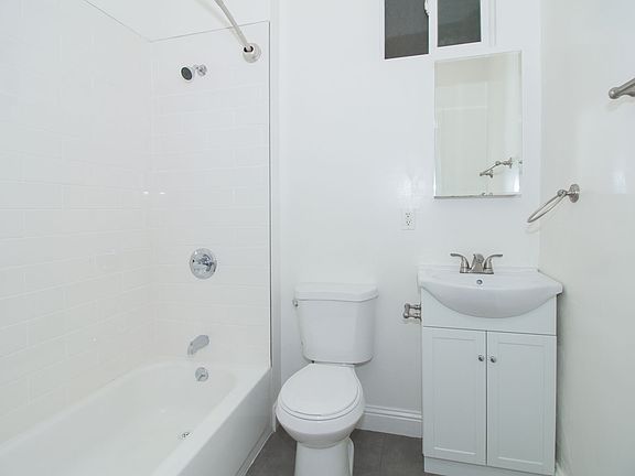 5th image of 1050 Post St APT 2A