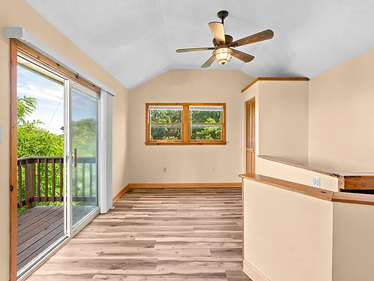 4967 Blue Mountain Rd — Photo 57