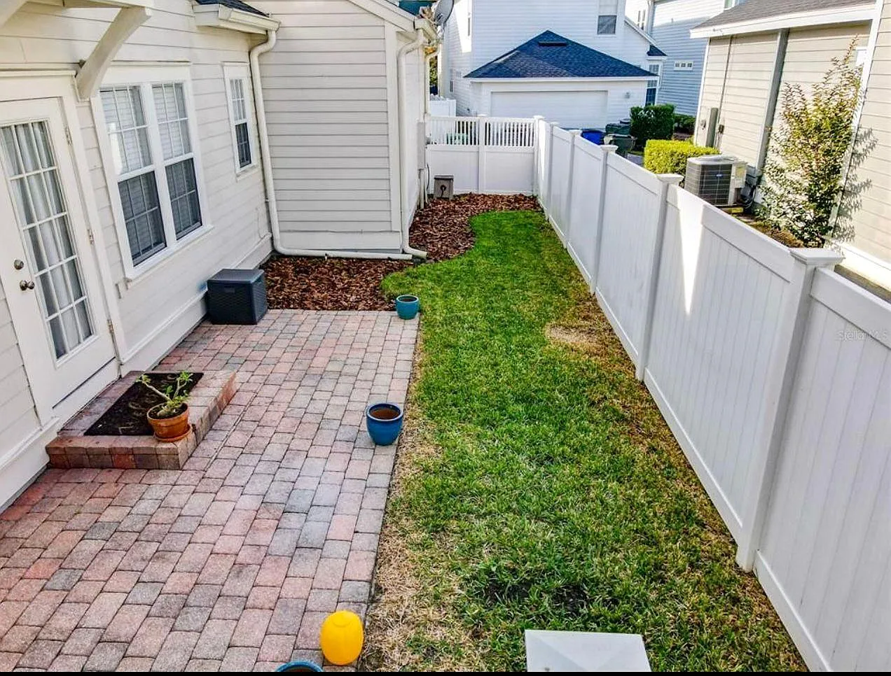 1102 Goldenaster Ct — Photo 4