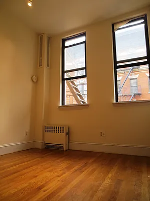 Rented by Waverly Realty Associates | media 45