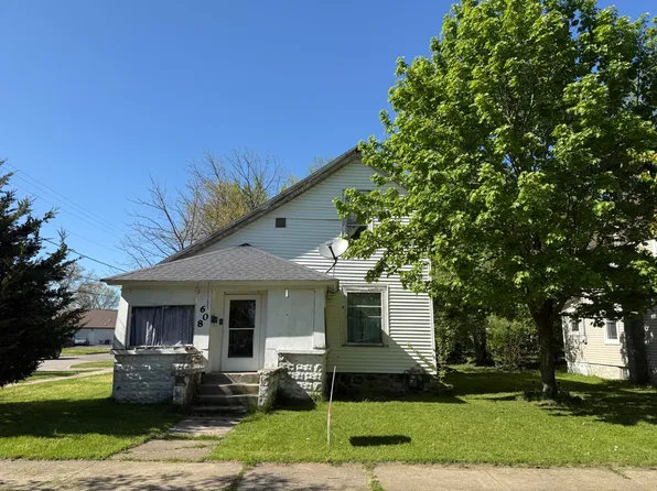 608 W High St, Dowagiac, MI 49047