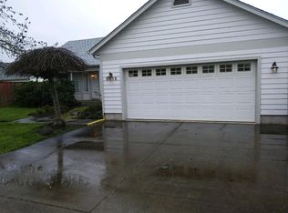 5015 Royal Ave, Eugene, OR 97402