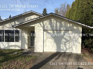 33321 SW Maple St, Scappoose, OR 97056