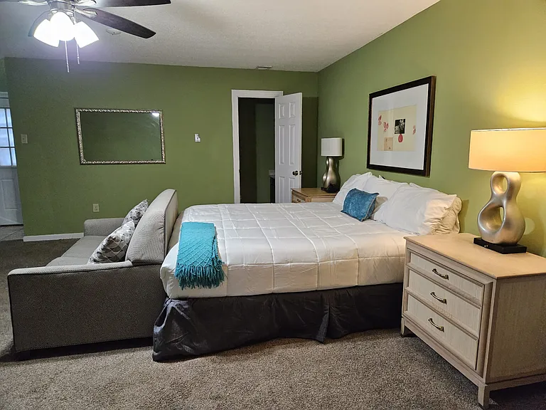 2566 Vauxhall Pl — Photo 15