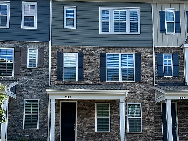 15013 Camus Ct #29 — Photo 2