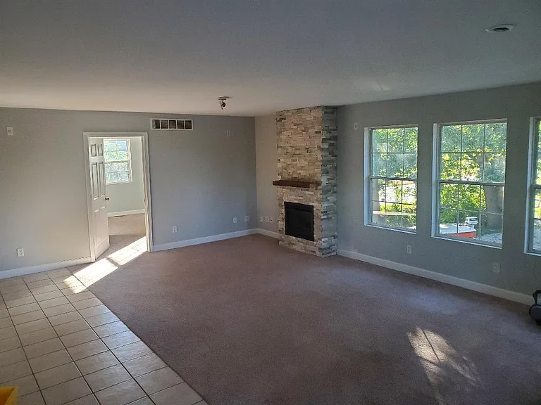 173 W McClung Rd — Photo 10
