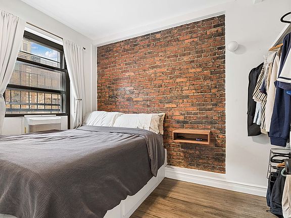 4th image of 193 Bleecker St APT 12A