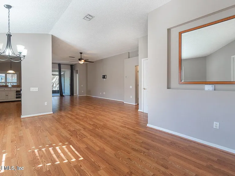 1325 Fairway Village Dr — Photo 11