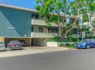 1307 Barry Ave, Los Angeles, CA 90025