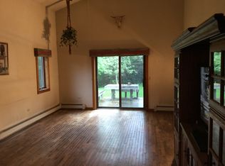 2710 N Vista Rd, Arlington Heights, IL 60004