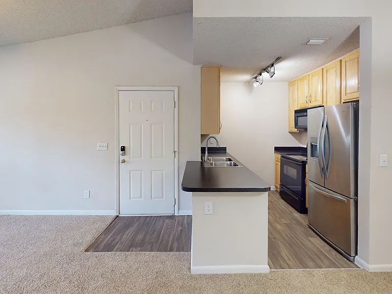 Altamira Place Apartment Homes — Photo 85