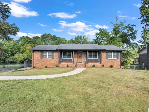 3215 Fortner Ln, Moody, AL 35004
