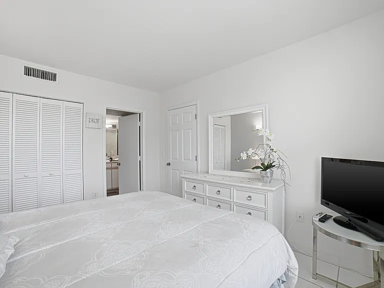 3450 S Ocean Blvd #418 — Photo 6