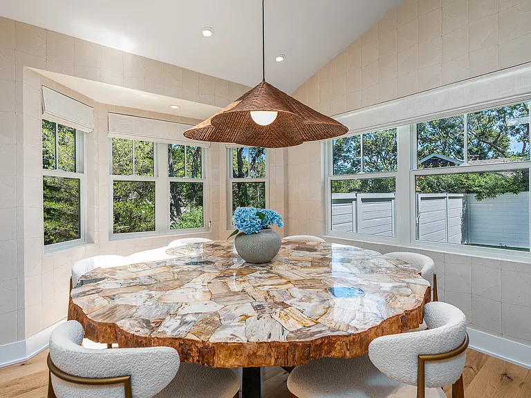 8 Valley Rd — Photo 11