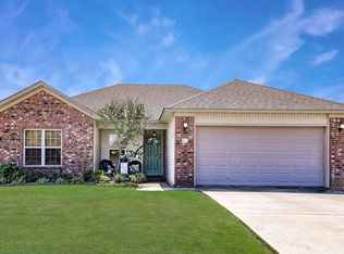 21 Seminole Cir, Austin, AR 72007