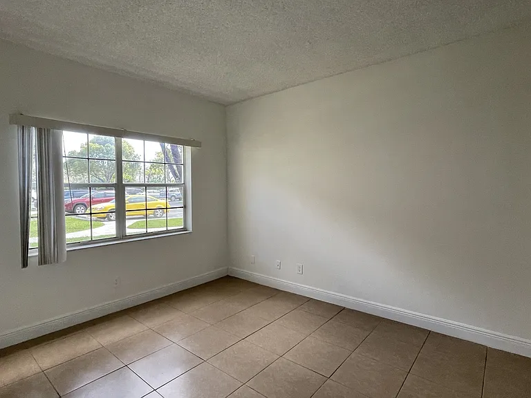 661 Cypress Lake Blvd #I20 — Photo 13