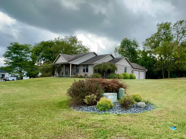 11081 Brook Hill Dr, Brookville, IN 47012