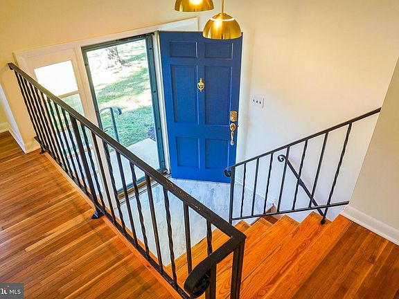 2nd image of 7019 Redmiles Rd