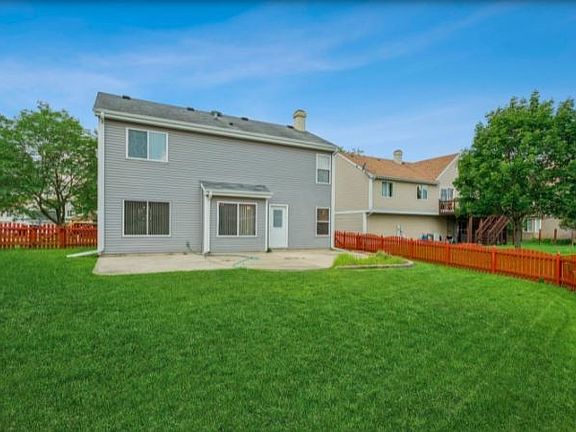 2nd image of 1437 Beaumont Cir